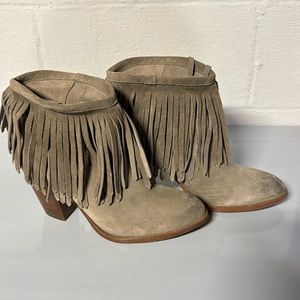 Frye gray fringe boot. Never worn